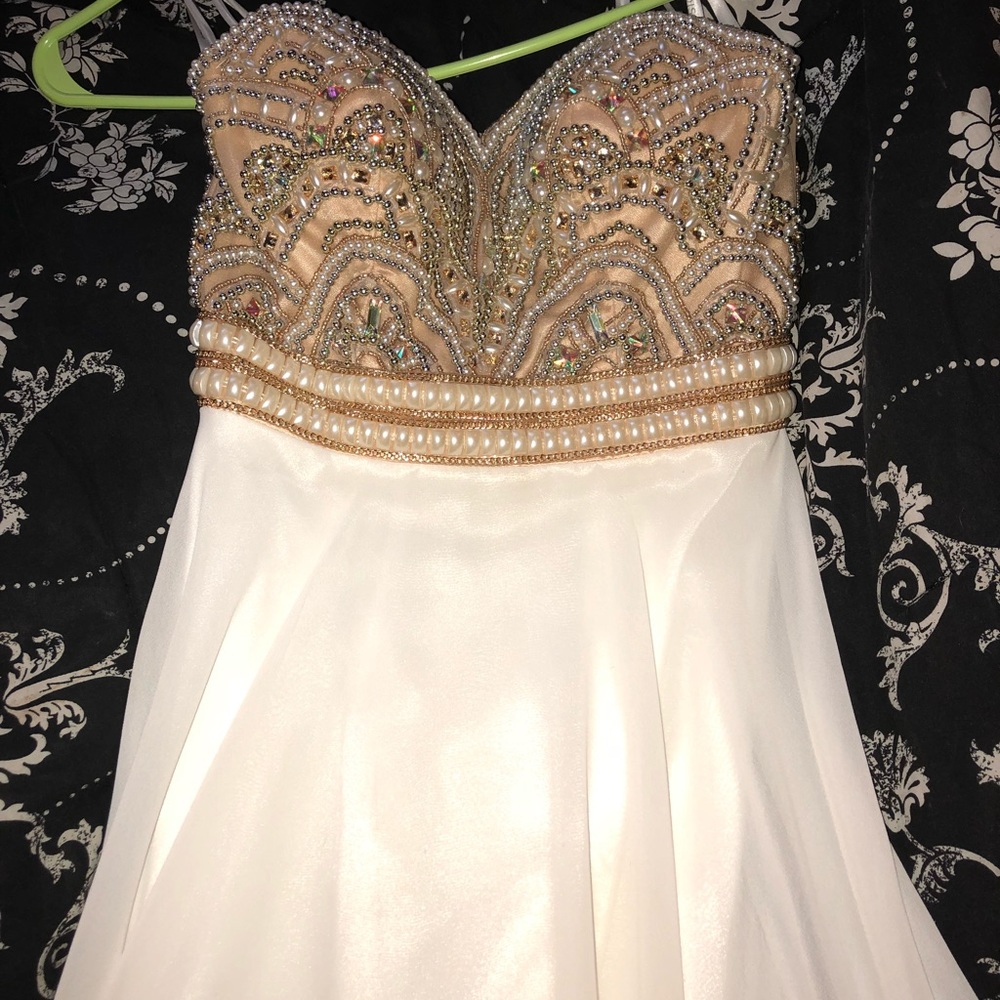 White strapless prom dress